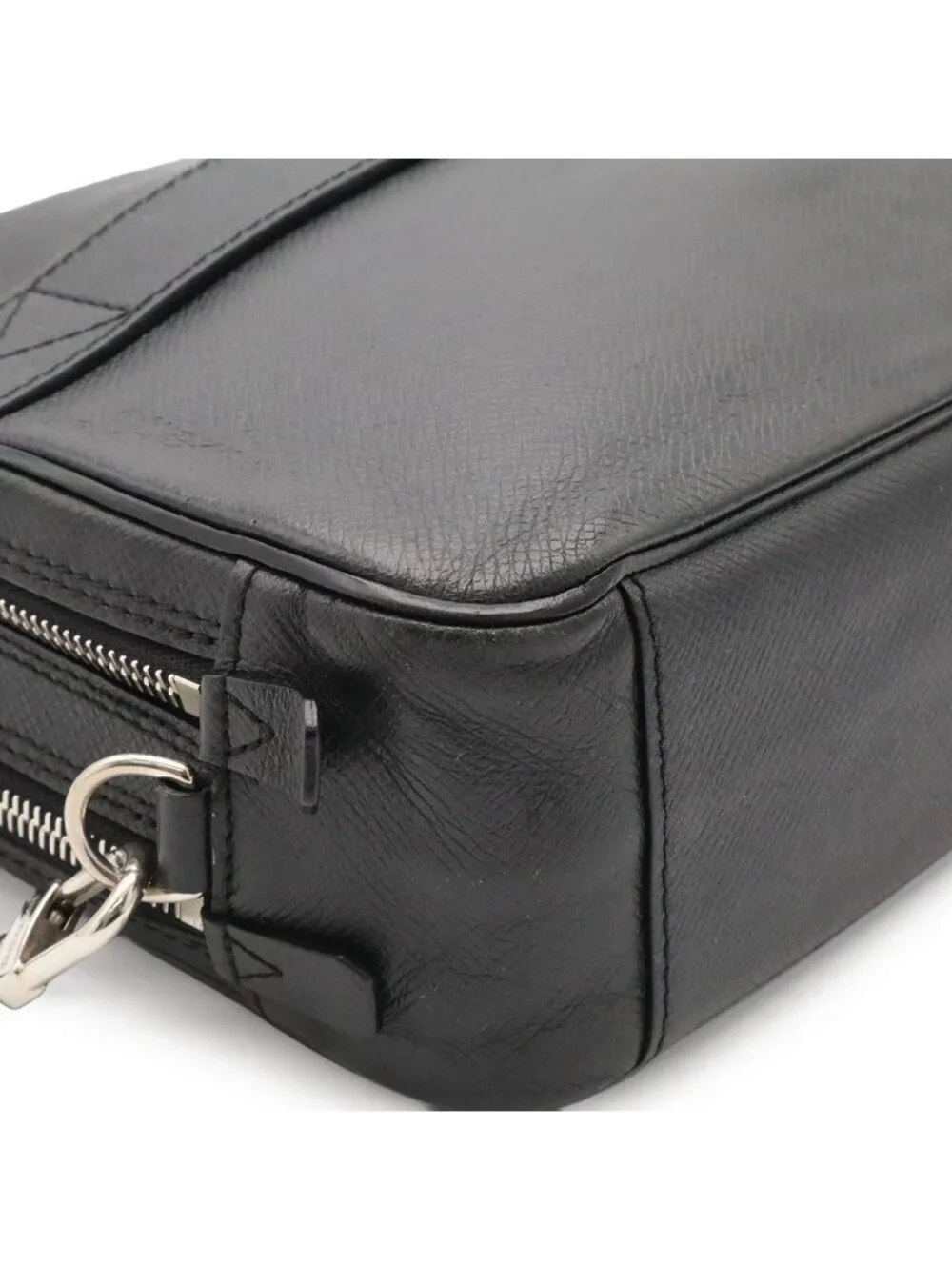 Louis Vuitton Taiga Neo Pavel Clutch Leather Ardoise Black Silver